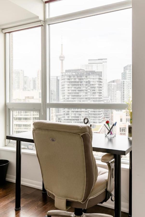 Downtown Toronto+Free Parking+Cn Tower View Διαμέρισμα Εξωτερικό φωτογραφία